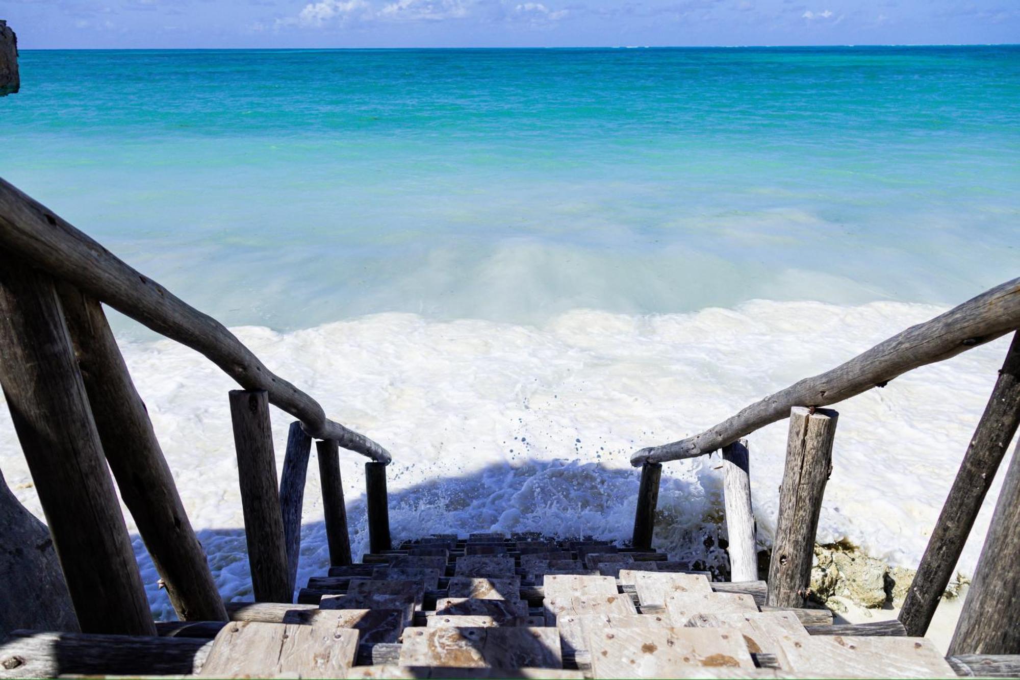 فندق Pili Pili Sunrise Beach جامبياني المظهر الخارجي الصورة